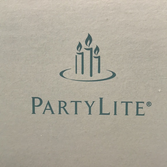 Set of 2 PartyLite Glitter Snow Balls #1404 New in Box - Picture 3 of 8